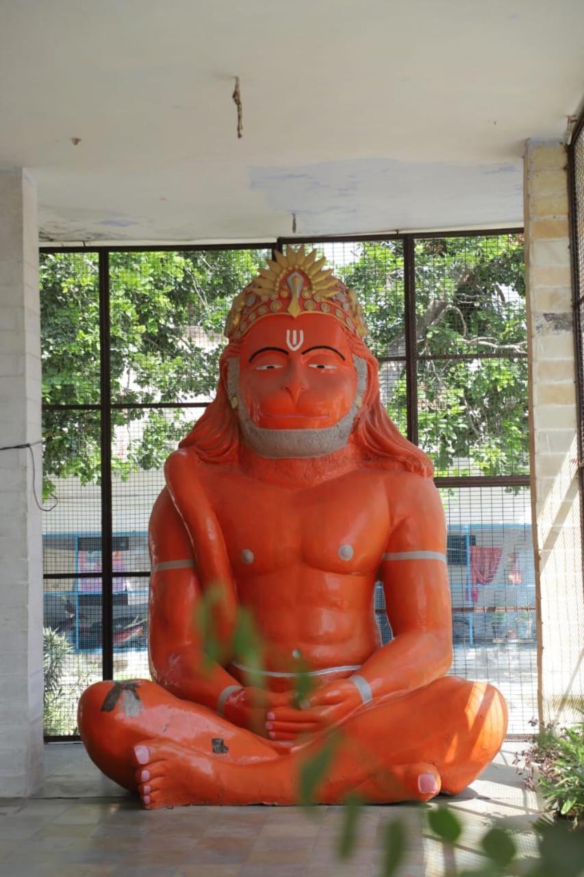 Radha Madhav Ashram Vrindavan Bagian luar foto
